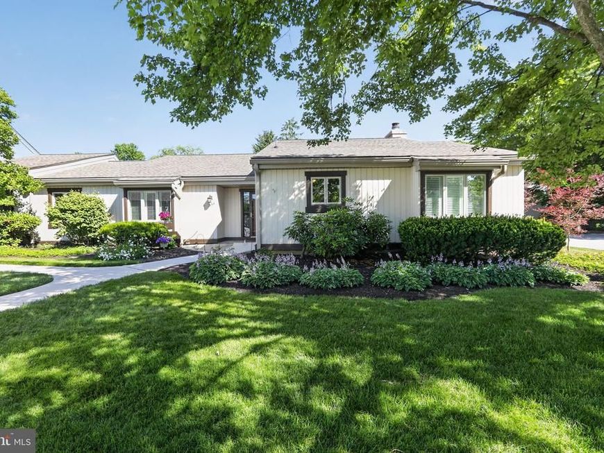 330 Devon Way, Unit 330, West Chester, PA 19380 Main Photo
