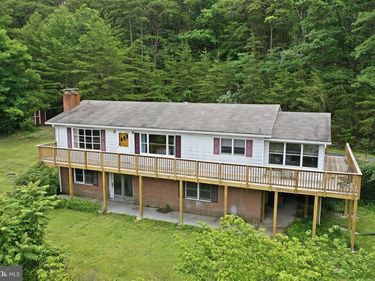 3704 CEDAR CREEK ROAD, STAR TANNERY, VA 22654