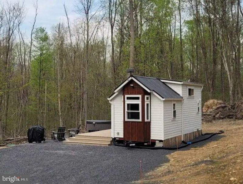4909 RACCOON VALLEY RD ROAD , MILLERSTOWN, PA 17062