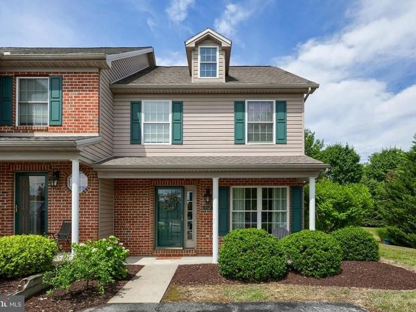 512 NORTHSTAR DRIVE, HARRISBURG, PA 17112