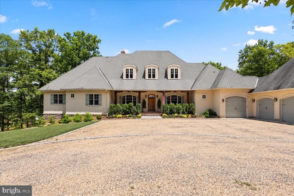 6483 CHESHIRE LANE, MARSHALL, VA 20115
