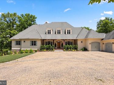 6483 CHESHIRE LANE, MARSHALL, VA 20115
