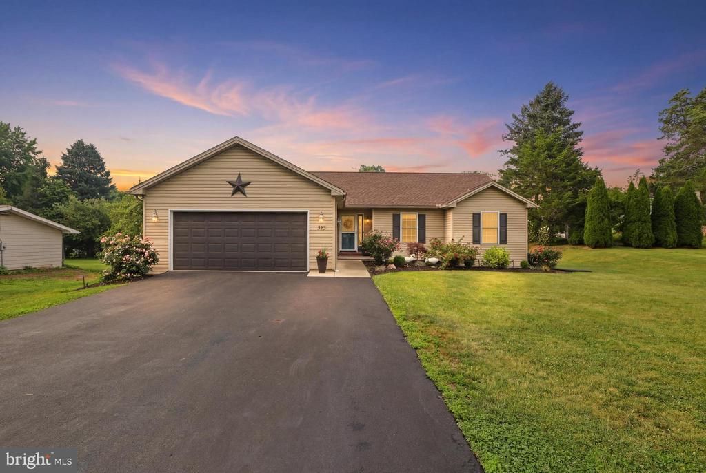 302 SAND BANK ROAD , MOUNT HOLLY SPRINGS, PA 17065