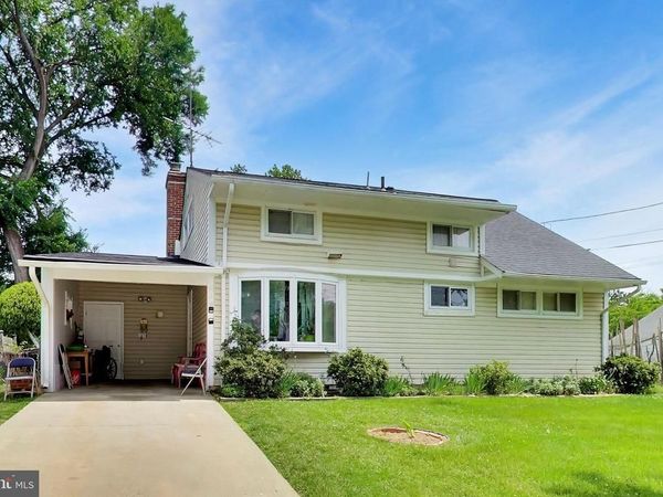 818 E JEFFERSON STREET , ROCKVILLE, MD 20852