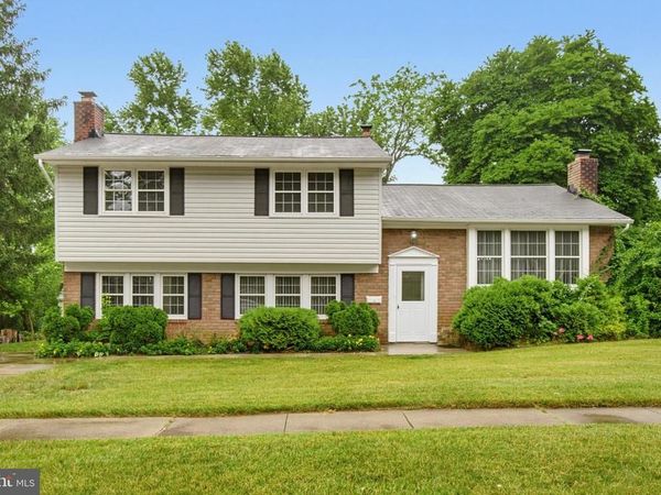 239 E TIMONIUM ROAD, LUTHERVILLE TIMONIUM, MD 21093