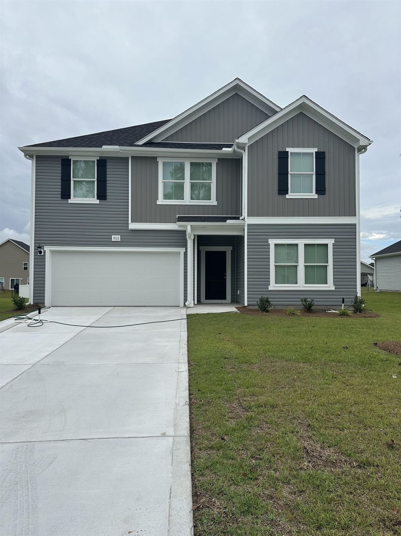 952 Caswell Dr. Photo 1