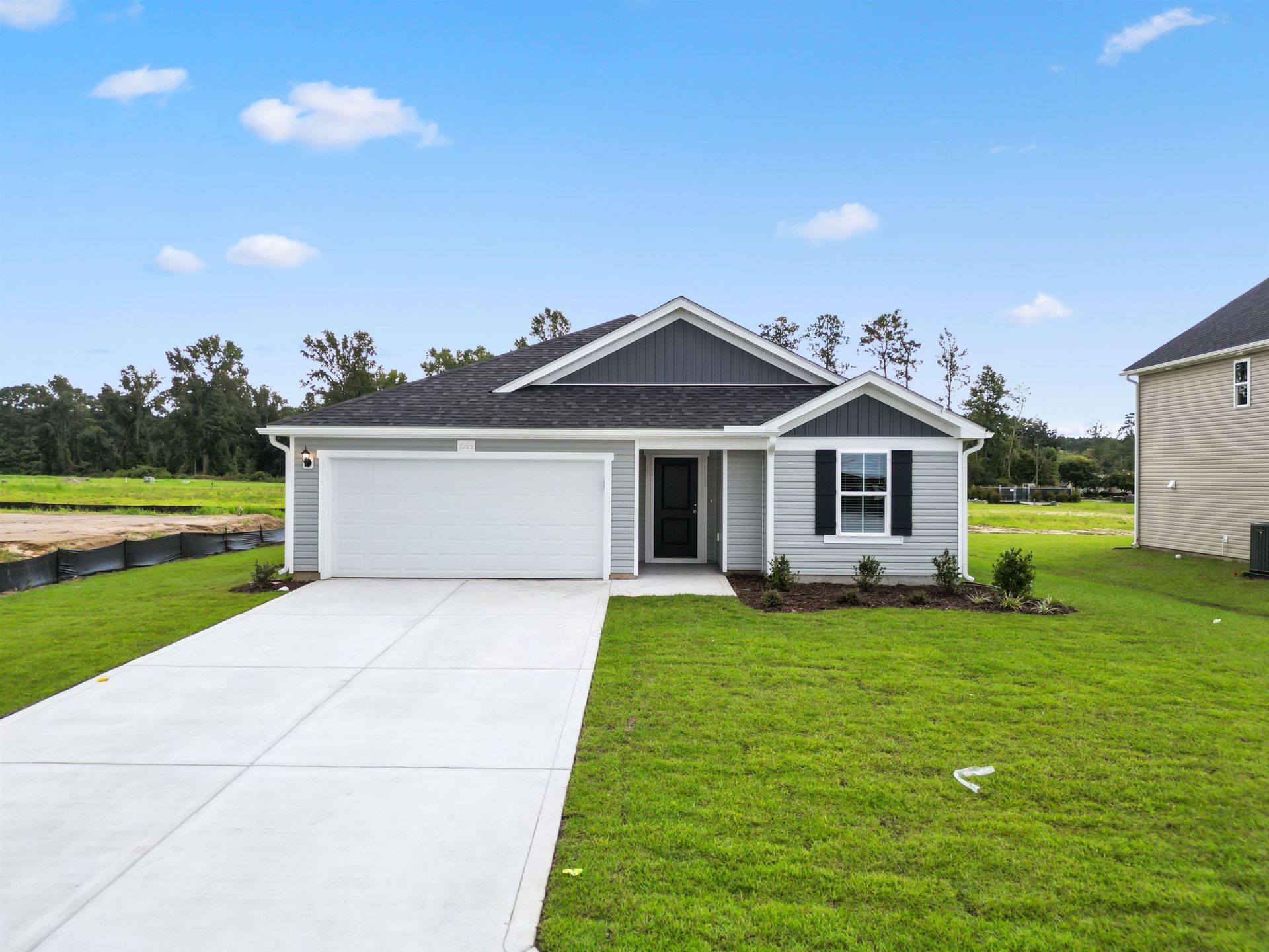 948 Caswell Dr. Photo 4