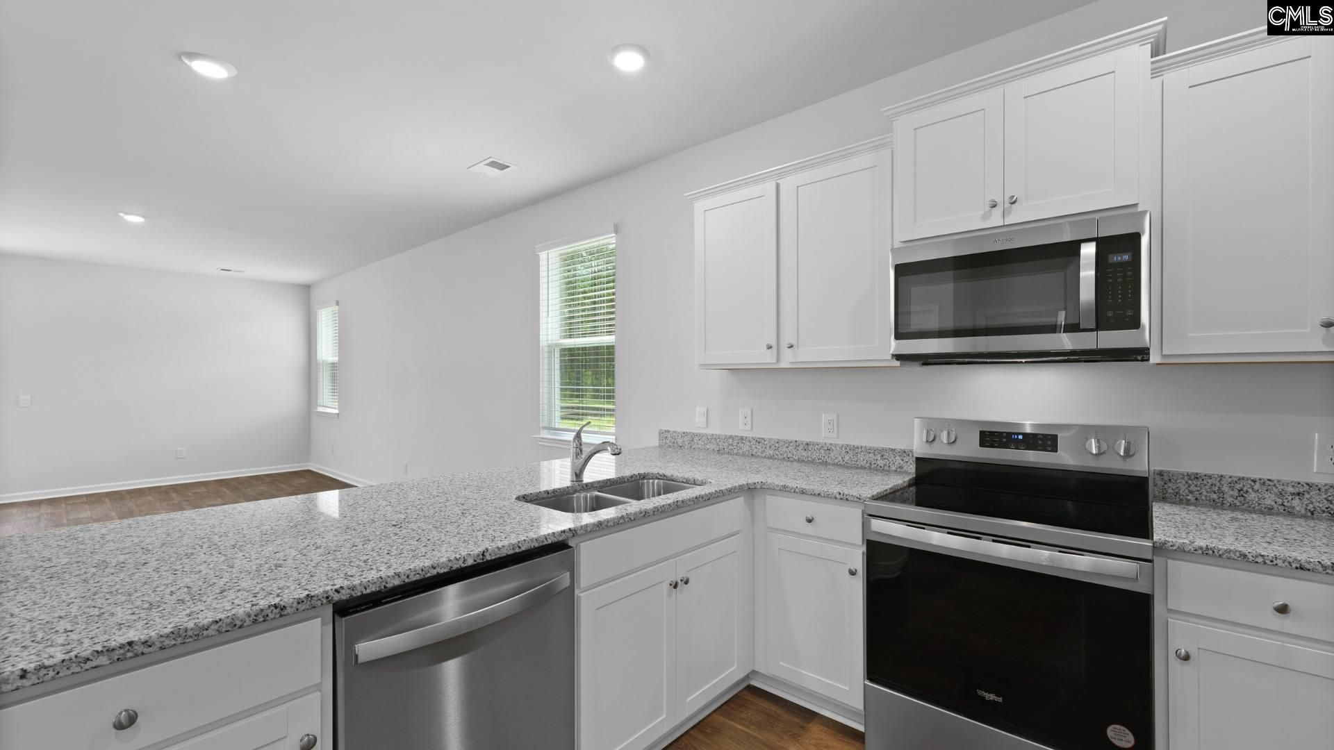 121 Brooks Drive  Photo 10