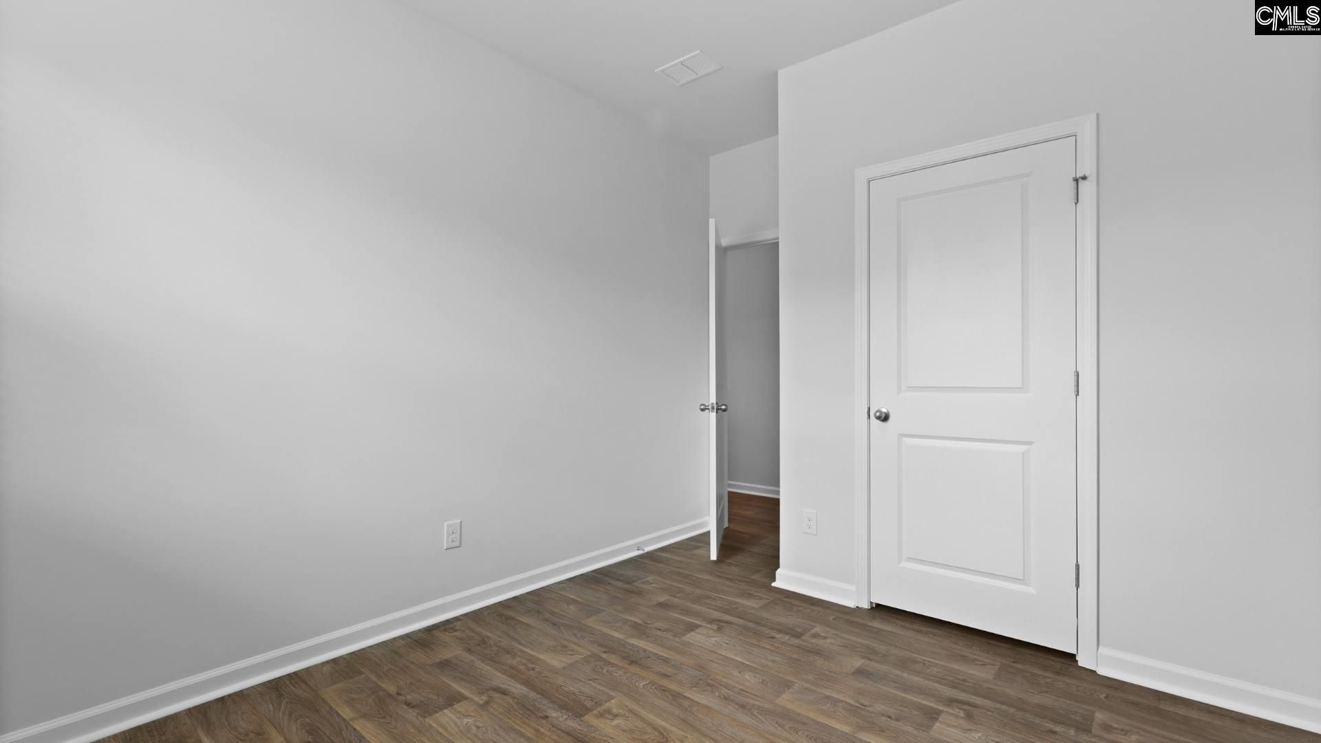 121 Brooks Drive  Photo 16