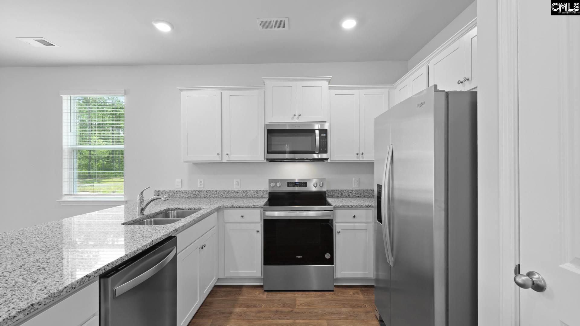 121 Brooks Drive  Photo 9