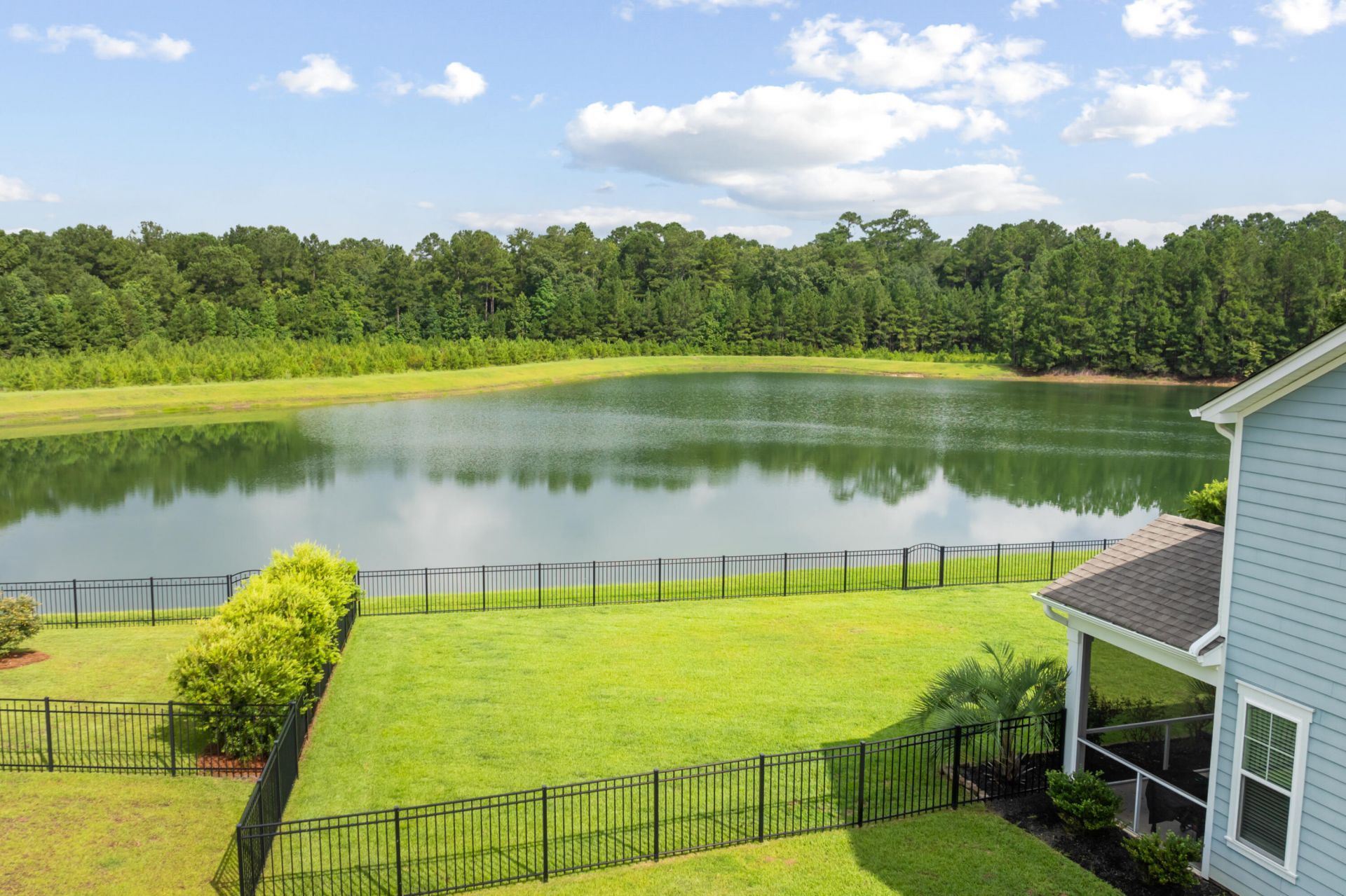 571 Pontoon Road Photo 45