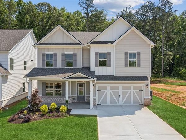 5557 Keswick Drive , Flowery Branch, GA 30542