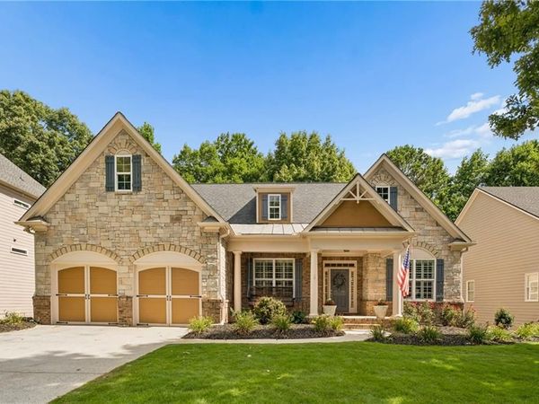 329 Northbrooke Lane, Woodstock, GA 30188