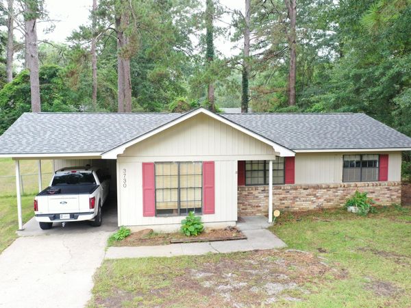 3730 University Ave., Laurel, MS 39440