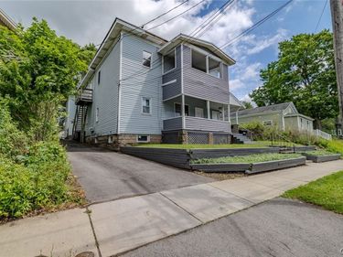 1406 Butternut Street , Syracuse, NY 13208