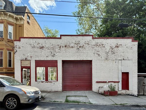 189 Lander Street, Newburgh, NY 12550