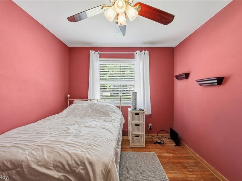 10821 Woodview Boulevard, Parma Heights, OH 44130 Photo 17