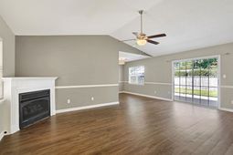 2835 Temperance Dr. photo 4