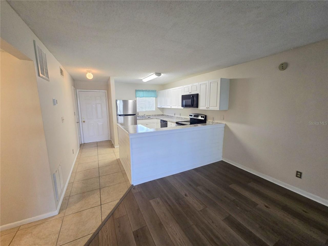 6033 34th Street W, Unit 104, Bradenton, FL 34210 Photo