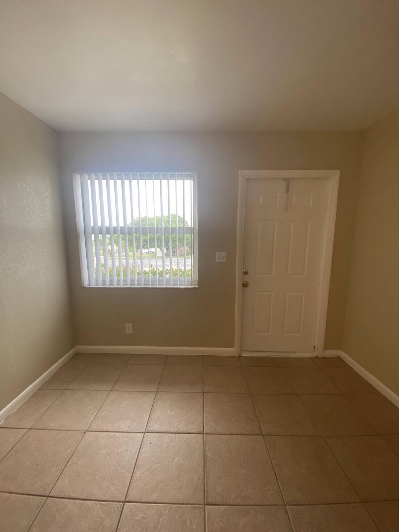 820 14th Street, Unit 2, West Palm Beach, FL 33401 Photo