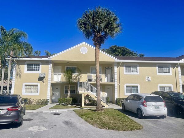 1905 Palm Beach Trace Drive, Royal Palm Beach, FL 33411