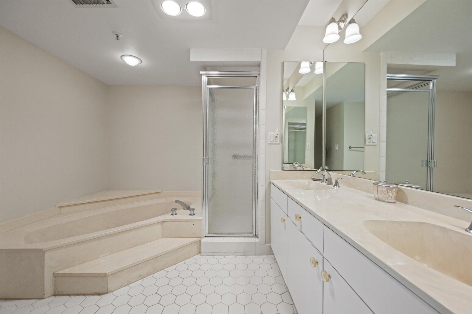 3440 S Ocean Boulevard, Unit 104 S, Palm Beach, FL 33480 Photo