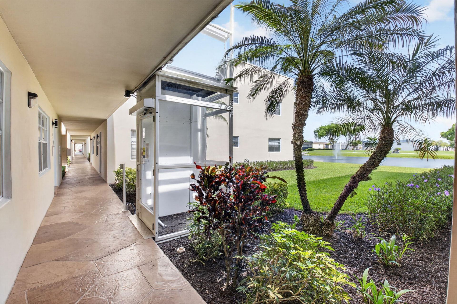 323 Capri G, Unit 323, Delray Beach, FL 33484 Photo