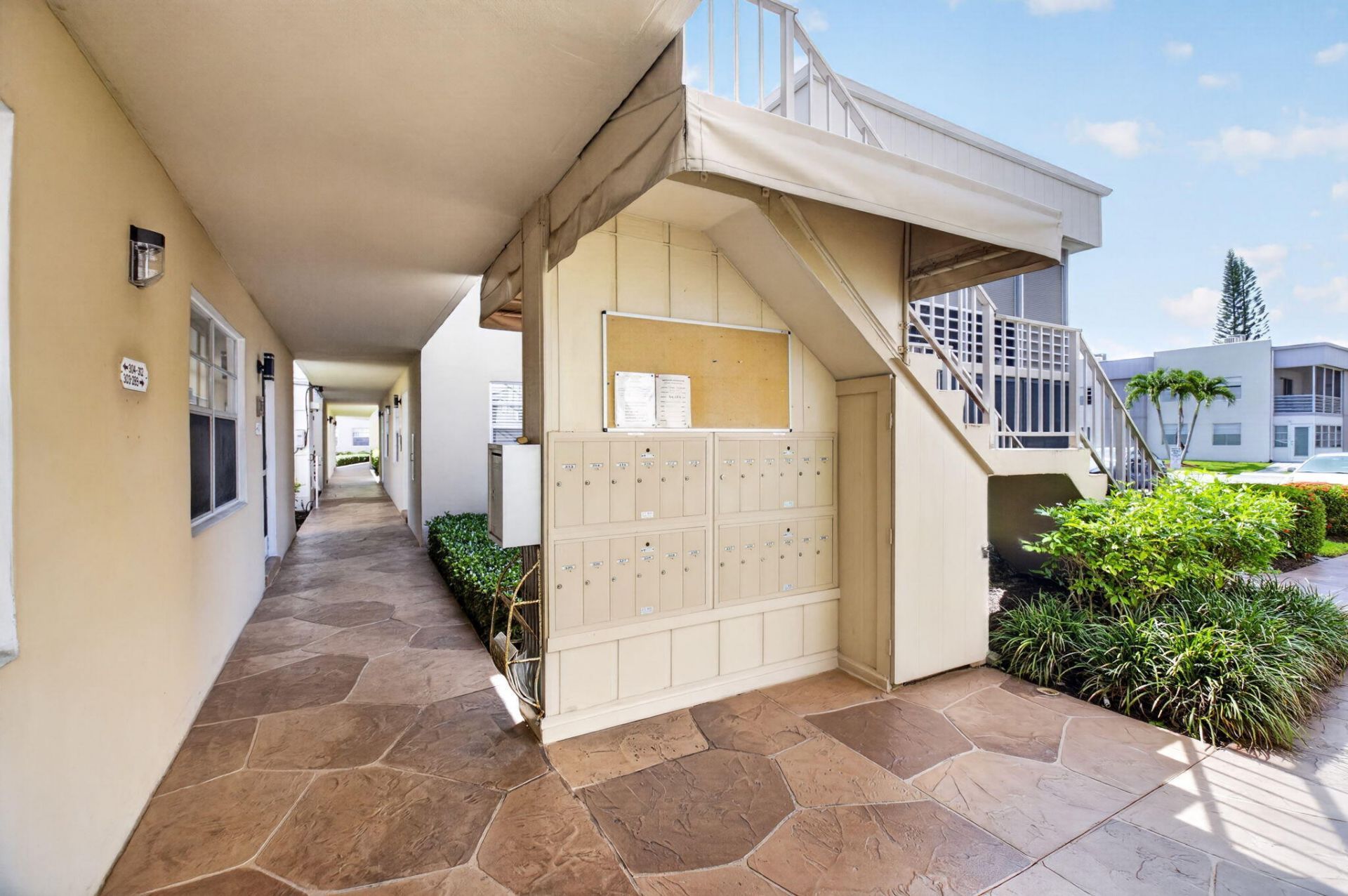323 Capri G, Unit 323, Delray Beach, FL 33484 Photo