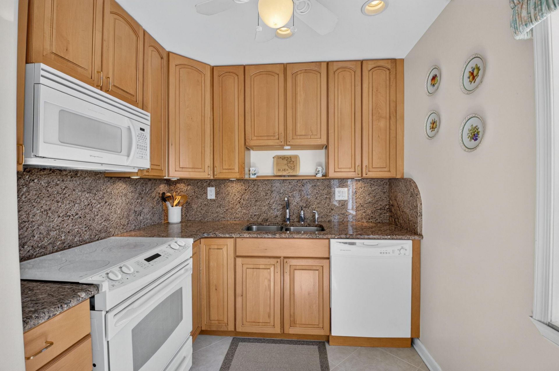 323 Capri G, Unit 323, Delray Beach, FL 33484 Photo