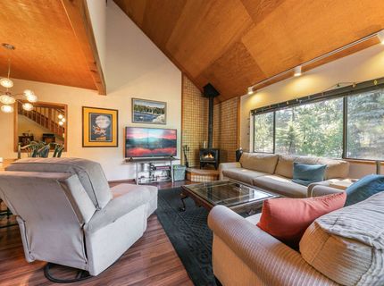 10414 Martis Valley Road, Truckee, CA 96161 Photo