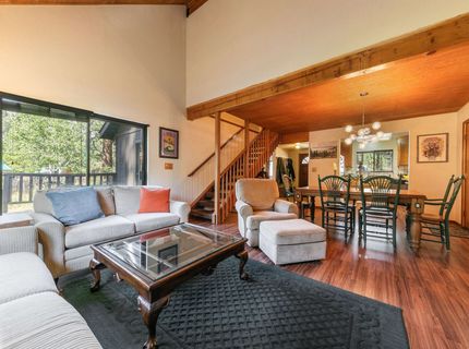 10414 Martis Valley Road, Truckee, CA 96161 Photo