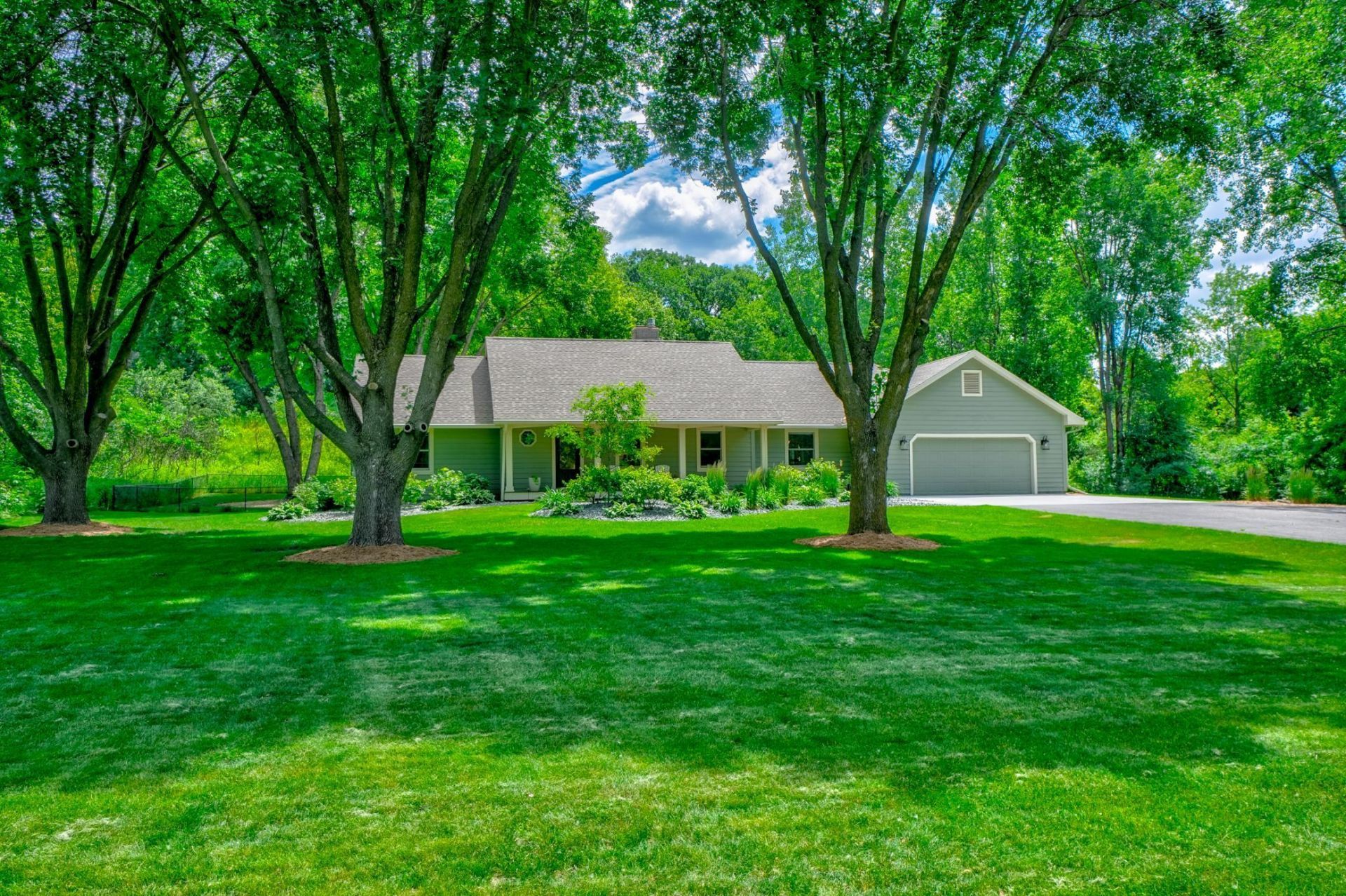 2525 Oriole Avenue N, Stillwater, MN 55082 Main Photo