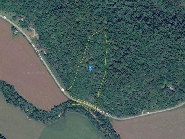 6100 Jennings Creek Hwy , Whitleyville, TN 38588