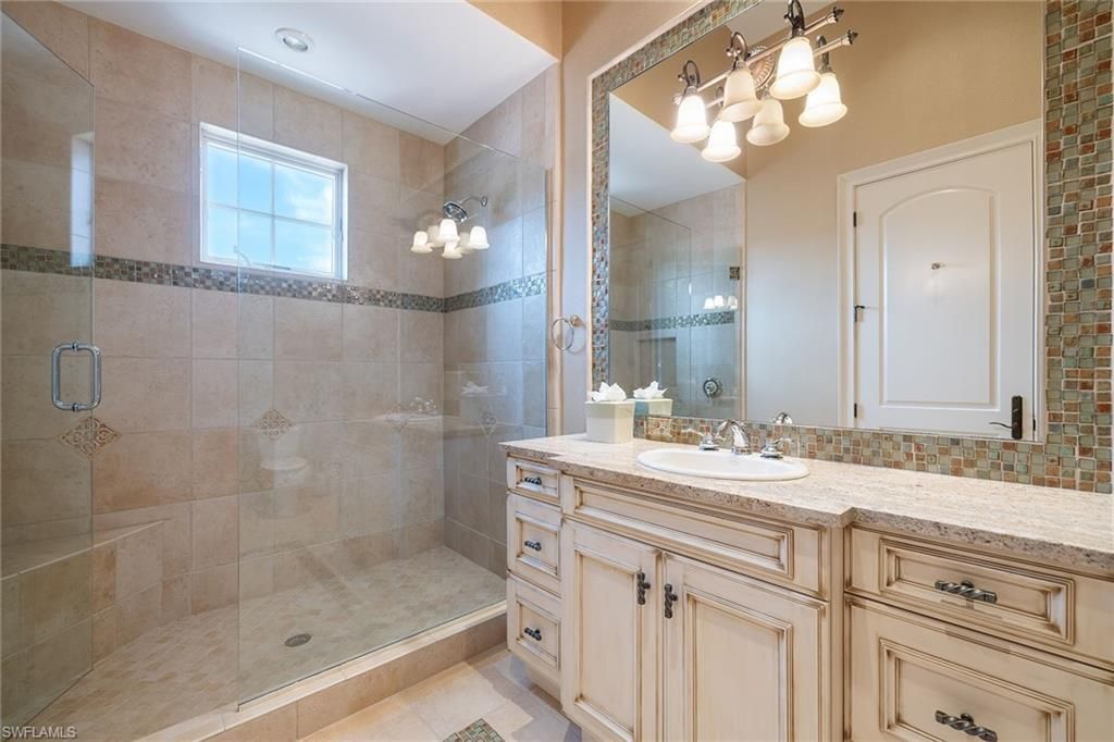 17260 Germano Ct, Naples, FL 34110 Photo