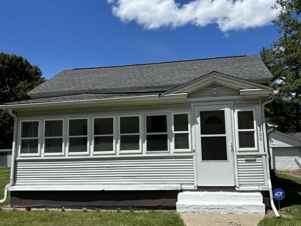 200 E Porter Street, Jackson, MI 49202