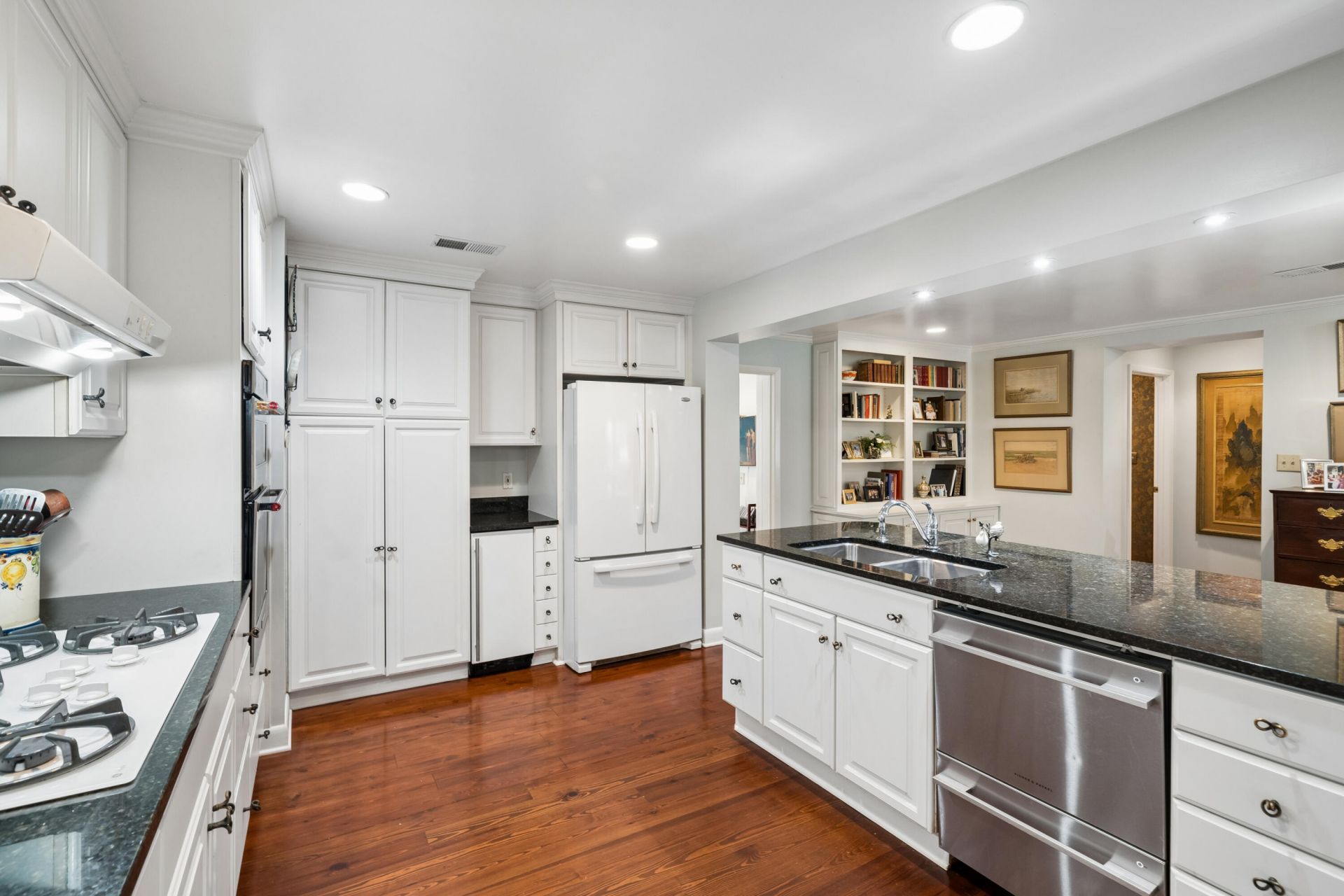 114 Live Oak Drive Photo 11