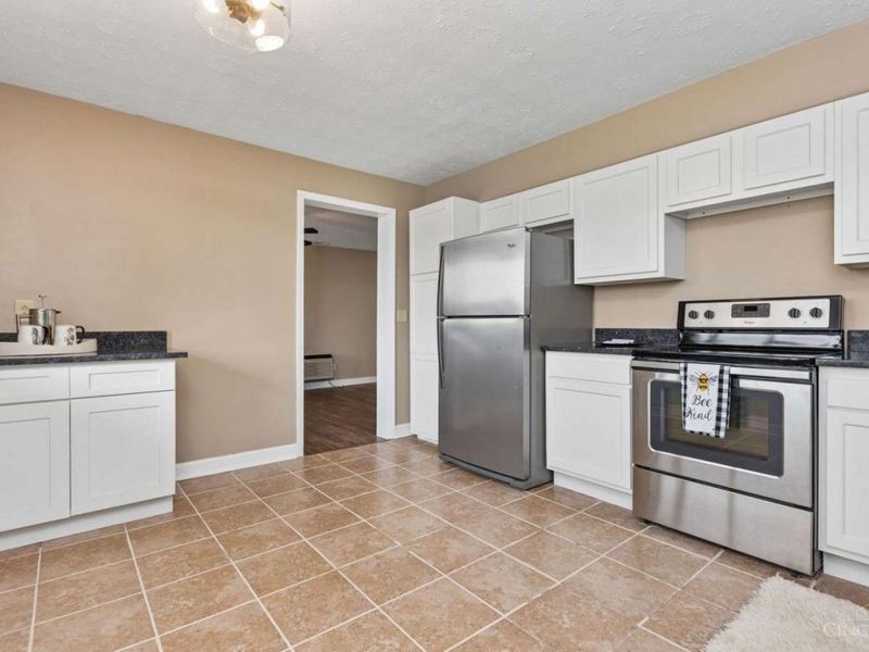 2347 Greenbush West Road, Sterling Twp, OH 45176 Photo 3