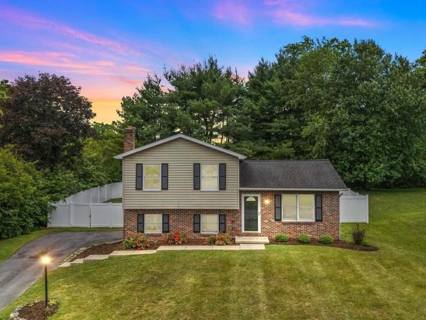 232 N Vanessa Drive , Bellefonte, PA 16823 Main Photo