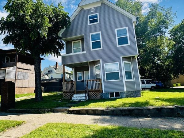 314 Spring Street , Peoria, IL 61603