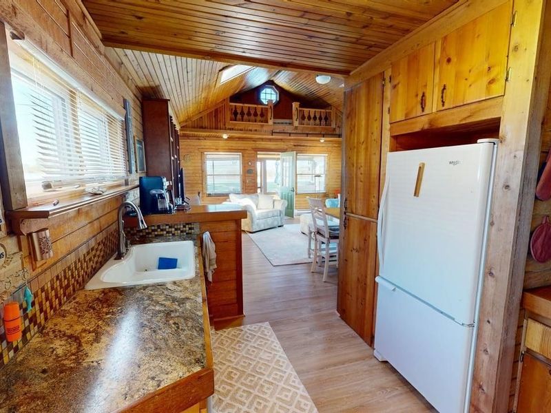 2103 County Road 210, Fremont, OH 43420 Photo 16