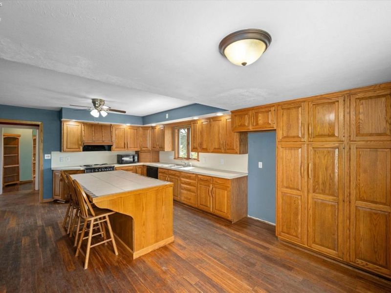 14245 W SR 163, Oak Harbor, OH 43449 Photo 12