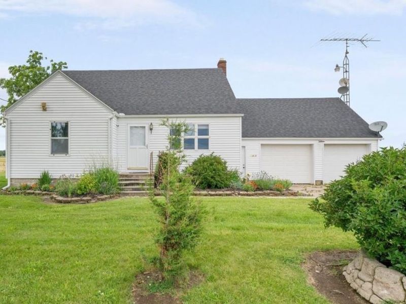 14245 W SR 163, Oak Harbor, OH 43449 Photo 3