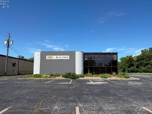 2055 Cleveland Road, Sandusky, OH 44870