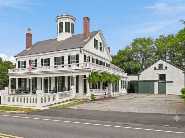 266 Main St, North Andover, MA 01845