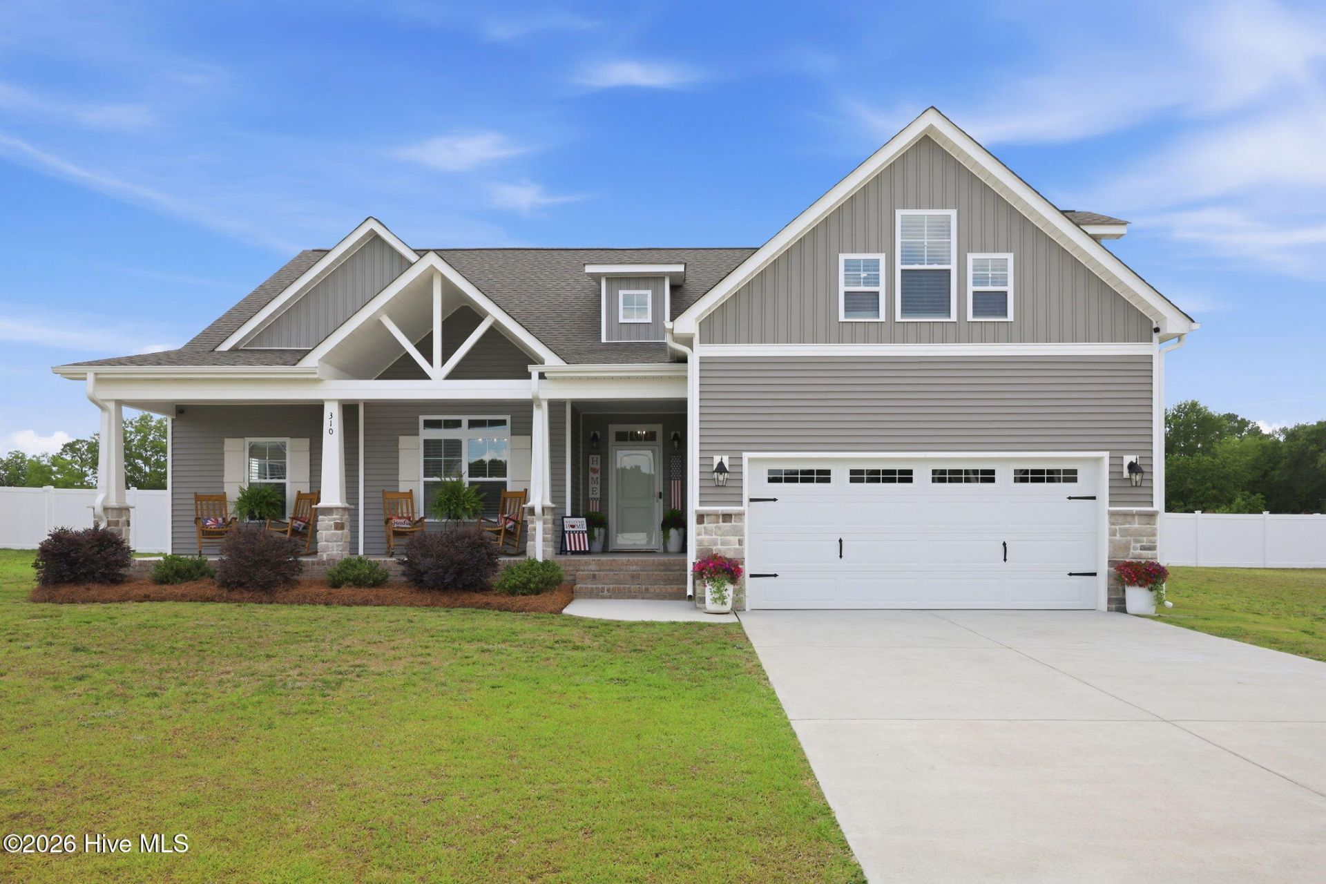 310 Shortleaf Drive, Grimesland, NC 27837 Main Photo