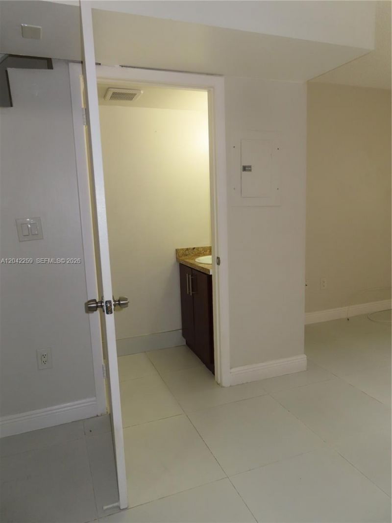 13894 SW 65th Ter , Unit 12, Miami, FL 33183 Photo