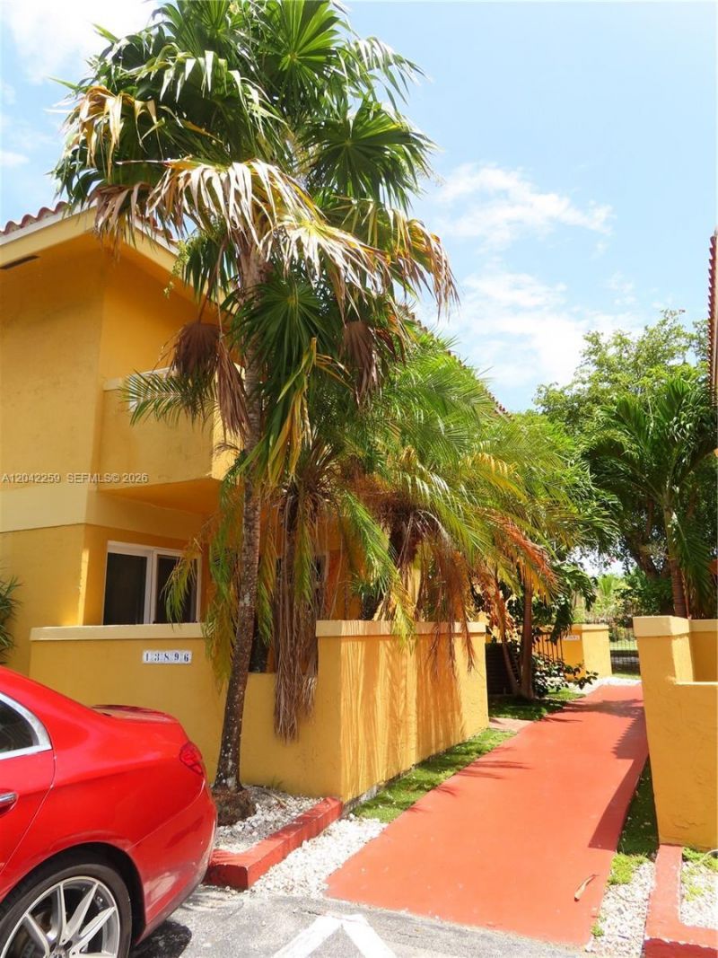 13894 SW 65th Ter , Unit 12, Miami, FL 33183 Photo