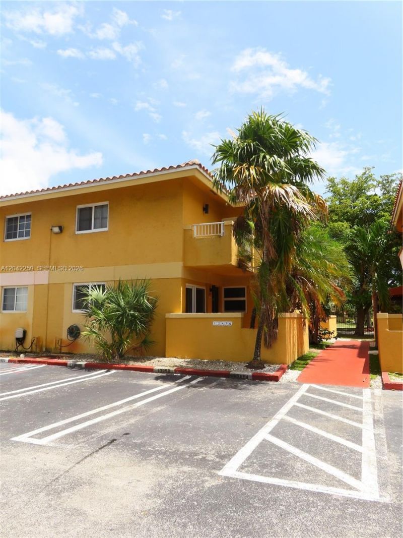 13894 SW 65th Ter , Unit 12, Miami, FL 33183 Photo