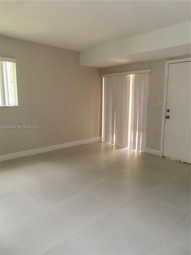 13894 SW 65th Ter , Unit 12, Miami, FL 33183 Photo