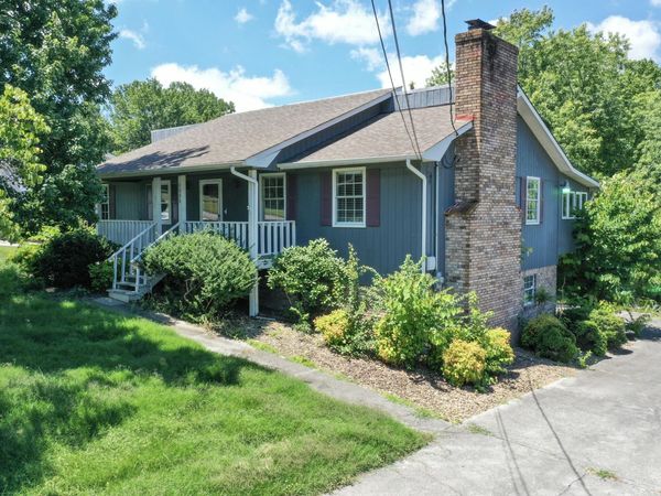 2686 Lakemont Circle, Morristown, TN 37814
